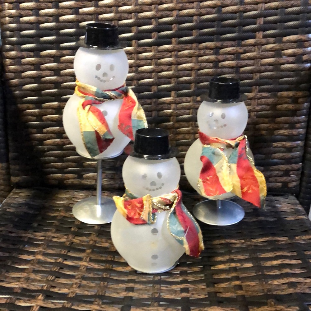 Set of 3 snowman tea light candles
